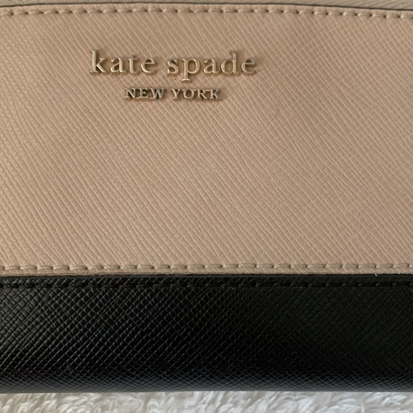 Kate Spade Wallet - Picture 4 of 15